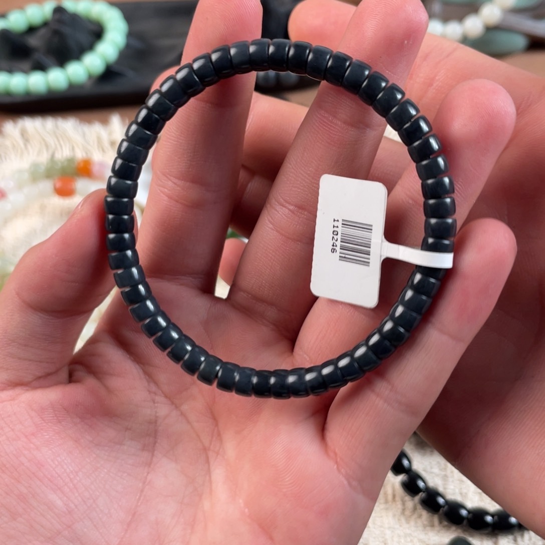 未镶嵌手链和田玉