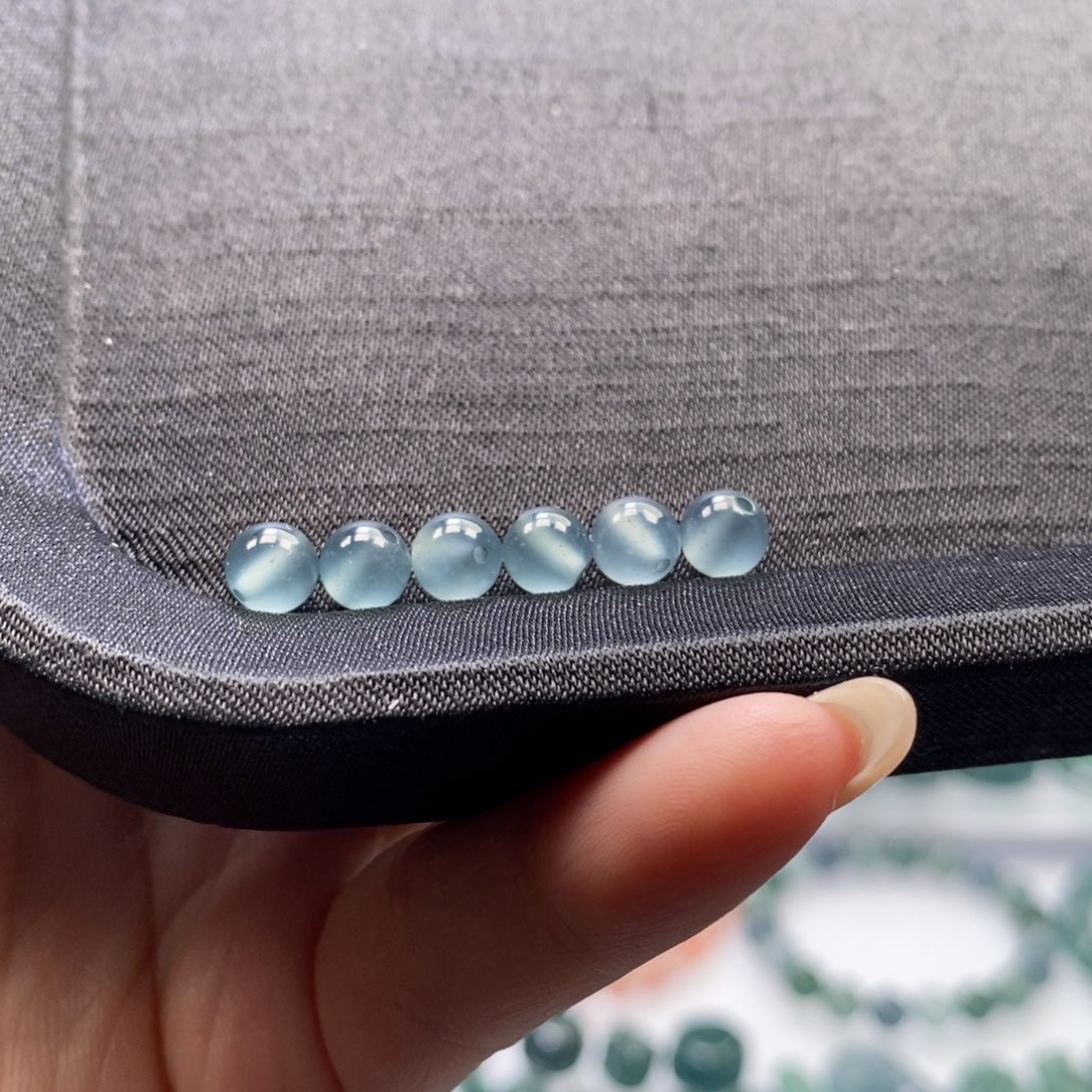 小***外翡翠未镶嵌手串卡6圆珠