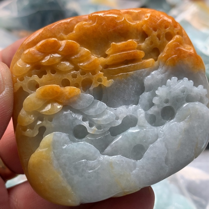 翡翠未镶嵌颈饰保真天然a货翡翠