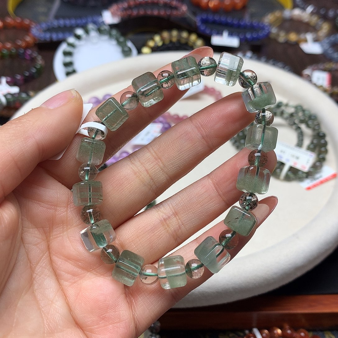 水晶手绳未镶嵌手链