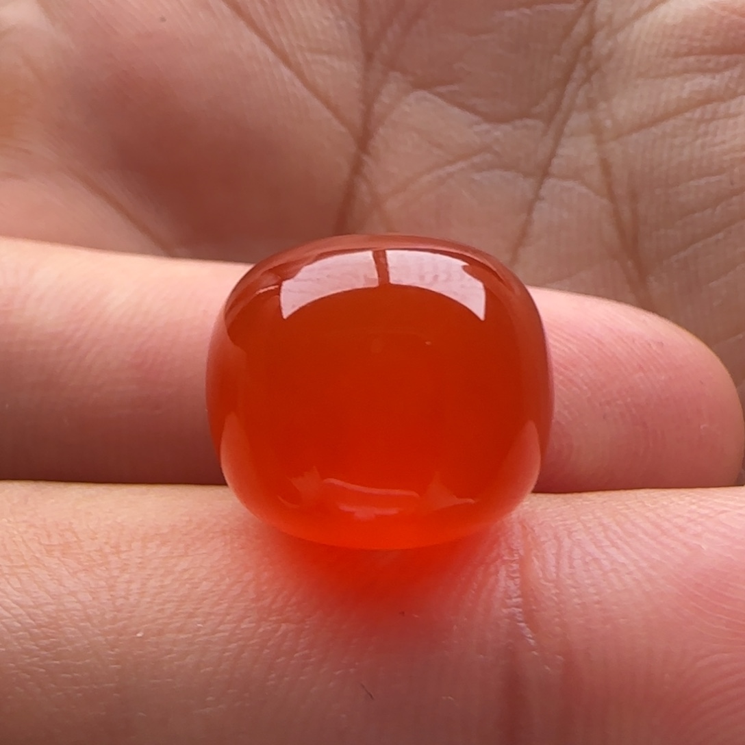 南红玛瑙未镶嵌老型13.6x 12白纹