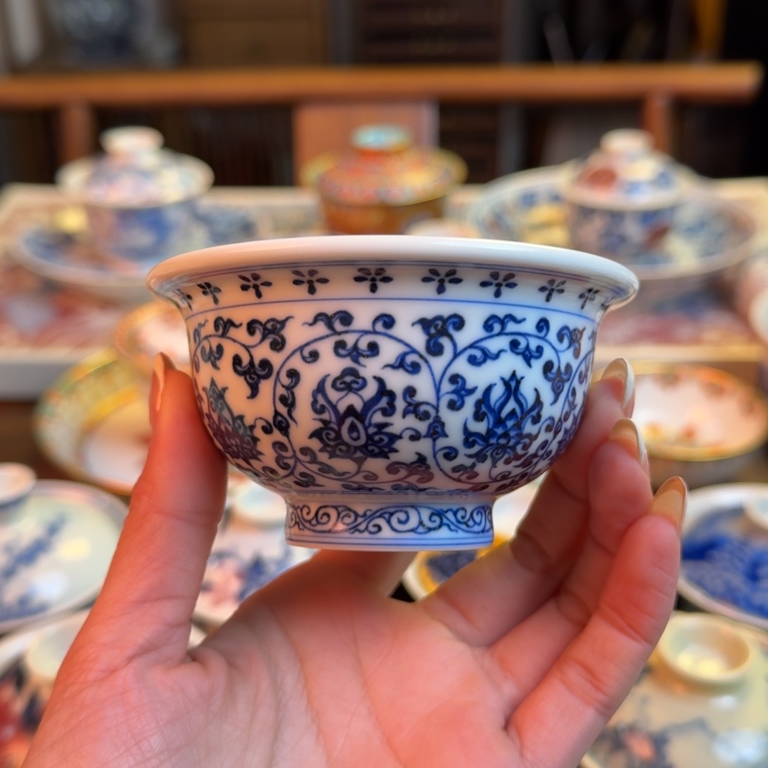 杯柴窑烧制缠枝莲压手杯纯手绘