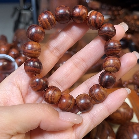 黄花梨/降香黄檀把件海南黄花梨