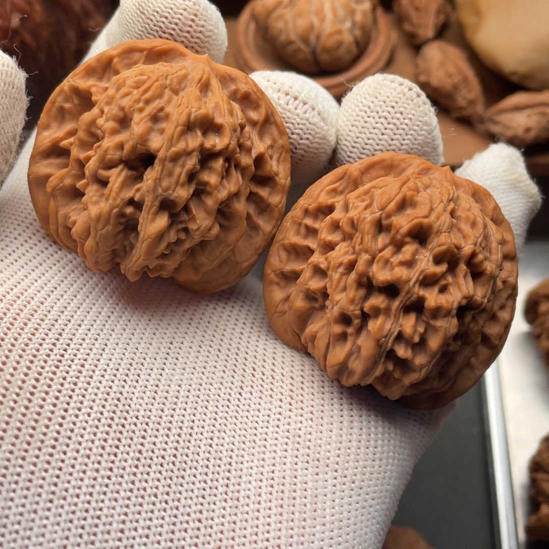 文玩核桃吊坠平谷楼