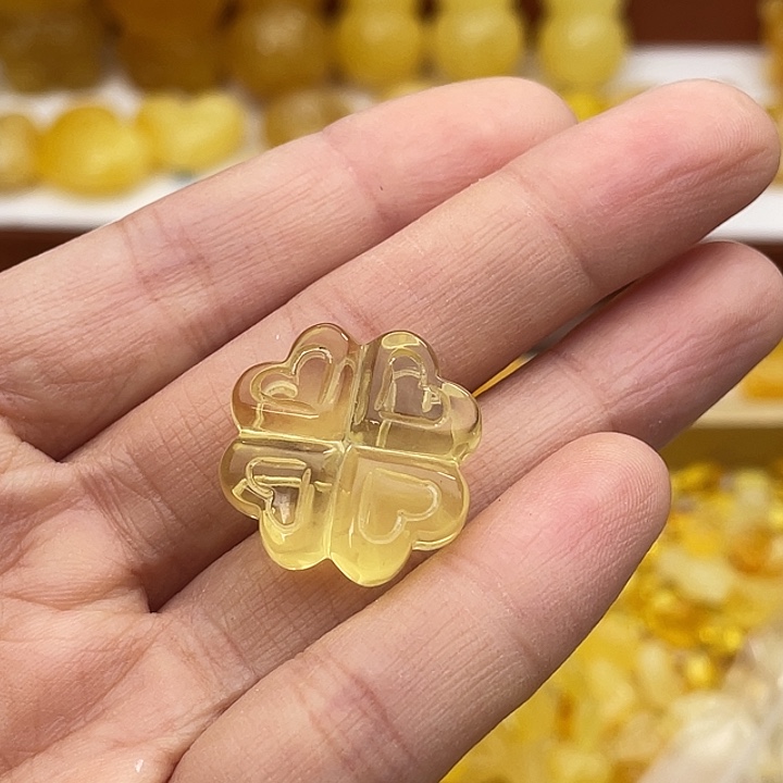琥珀未镶嵌吊坠(不含链)