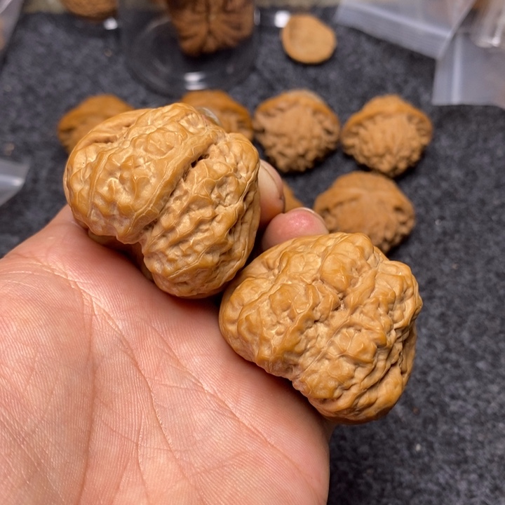 文玩核桃吊坠45.5蛤蟆头