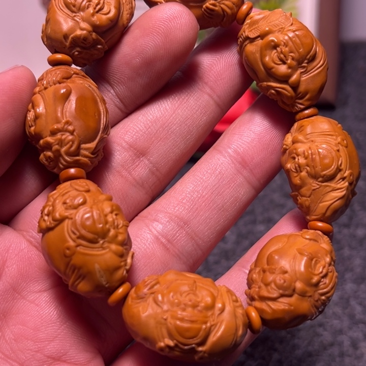 吊坠橄榄核橄榄和
