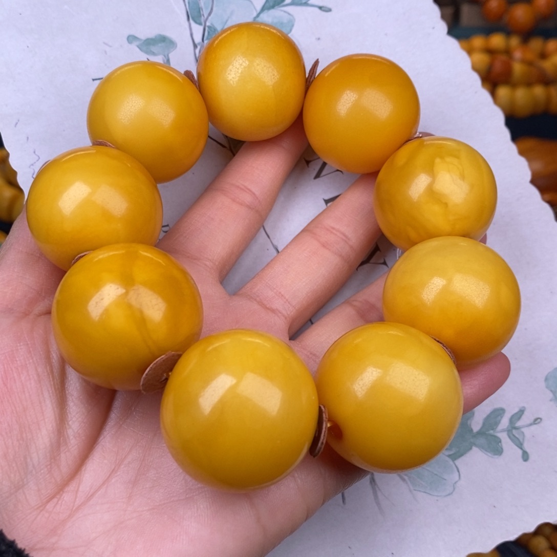 蜜蜡裸石未镶嵌蜜蜡