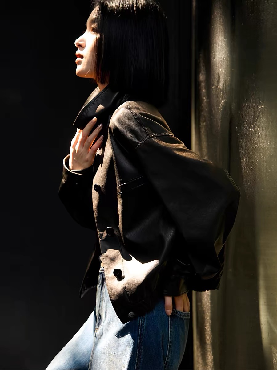 澜奥 YUAN泉同款 25年女款方领绵羊油蜡皮真皮皮衣外套 88301