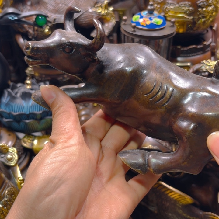 铜器摆件收收藏藏