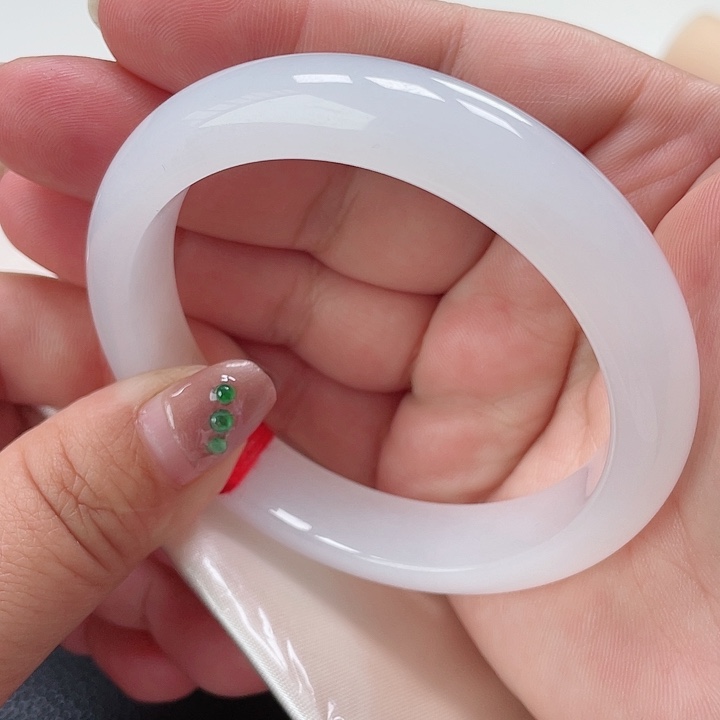 翡翠手镯未镶嵌缅甸翡翠手镯58圈