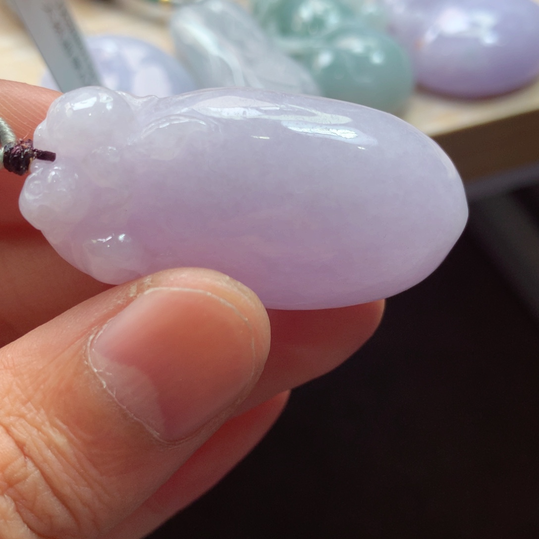 翡翠未镶嵌颈饰吊坠