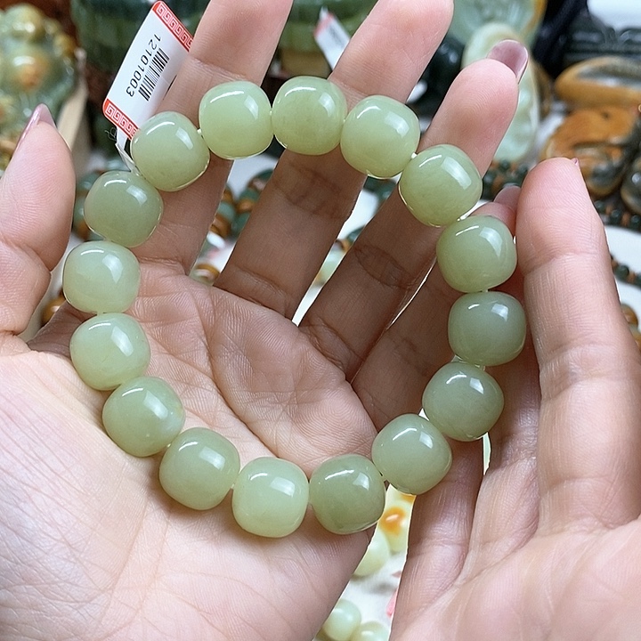 未镶嵌手链和田玉