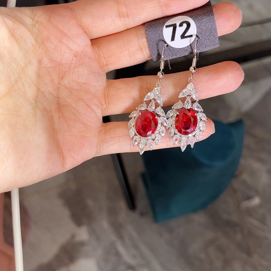 银S925镶嵌耳饰红宝石