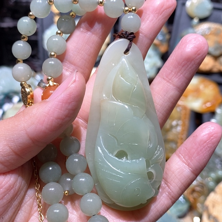 岫玉毛衣链未镶嵌