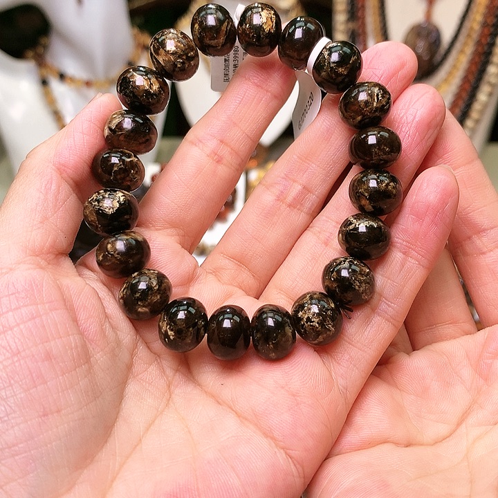 琥珀裸石未镶嵌埘****忆抚顺琥珀