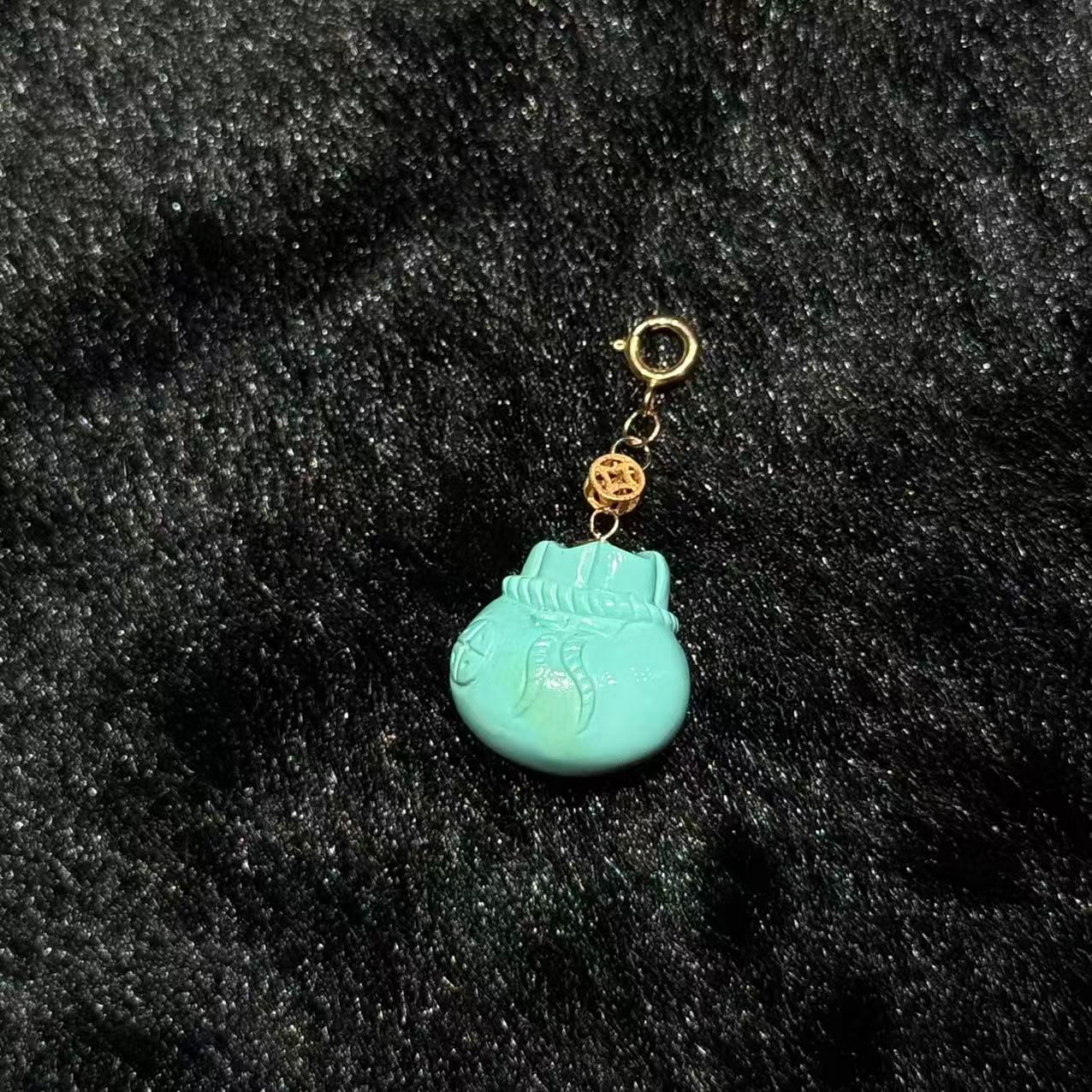 zbg2189绿松钱袋子小提溜18k（天然珠宝多样性发其一）