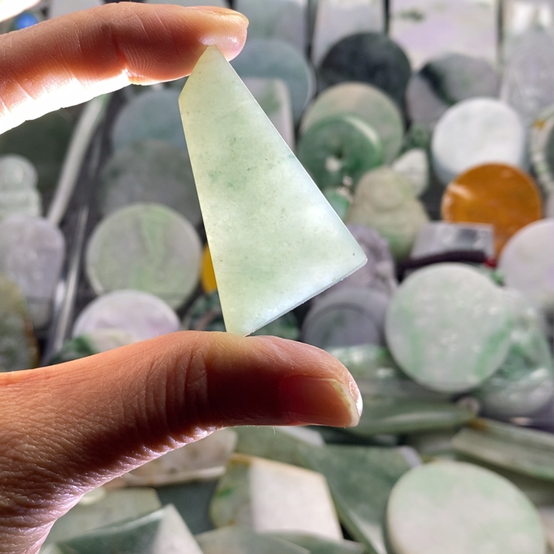 翡翠散珠天然翡翠