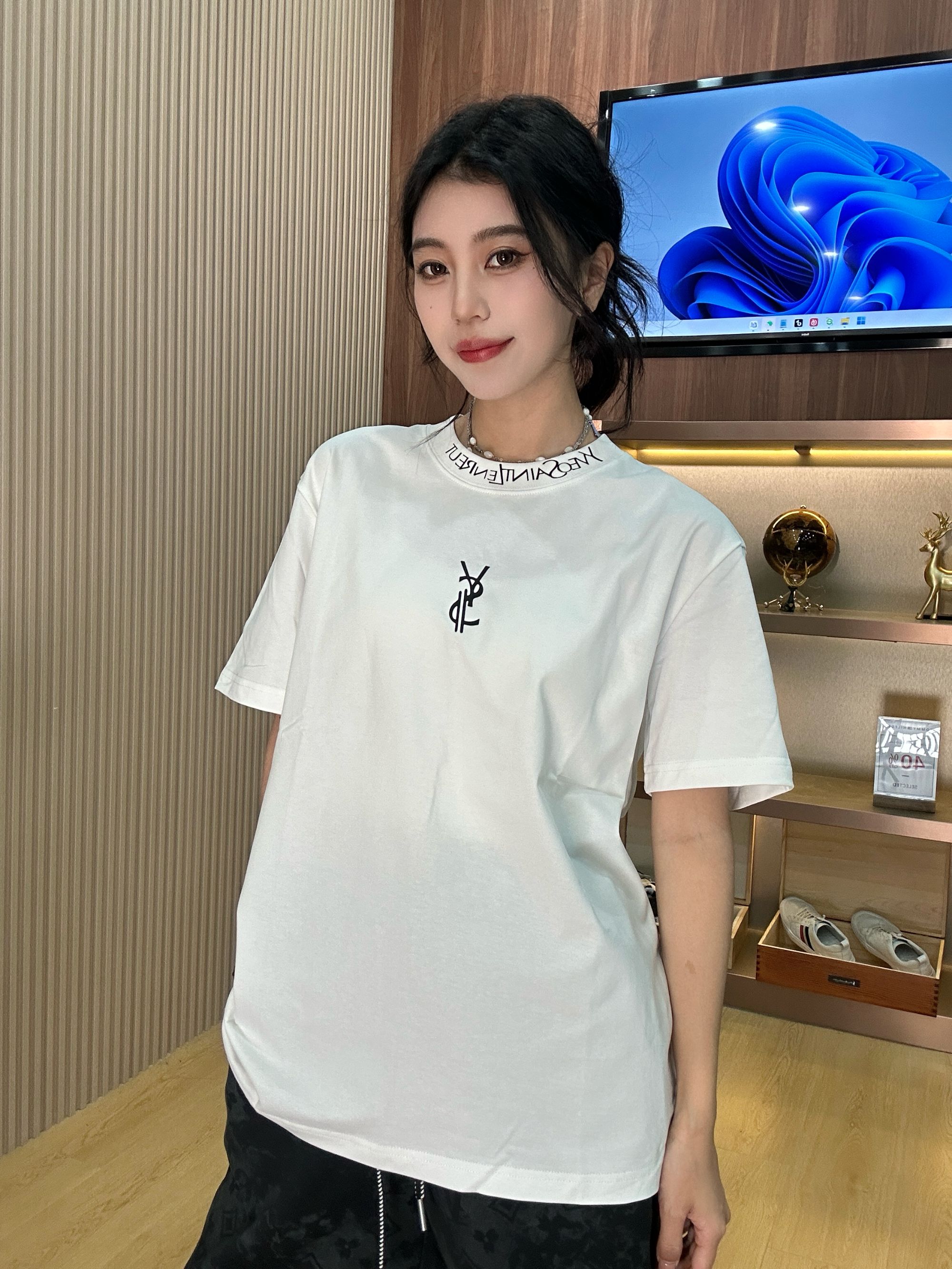 【Y字街头】2025夏季新款重工印花百搭显瘦短袖轻奢休闲