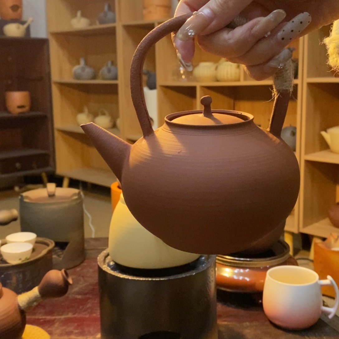 陶娴*姐童乐提梁壶550c