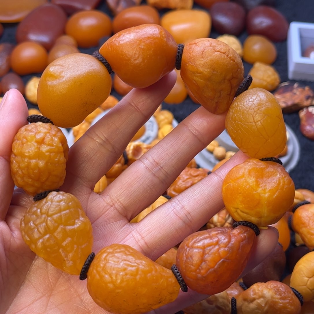 琥珀裸石未镶嵌天然蜜蜡手串