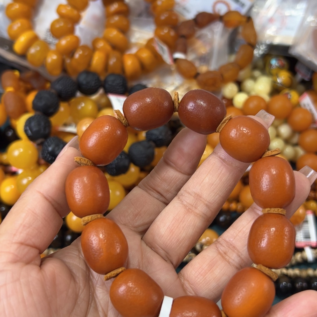 琥珀珠宝奇石未镶嵌154