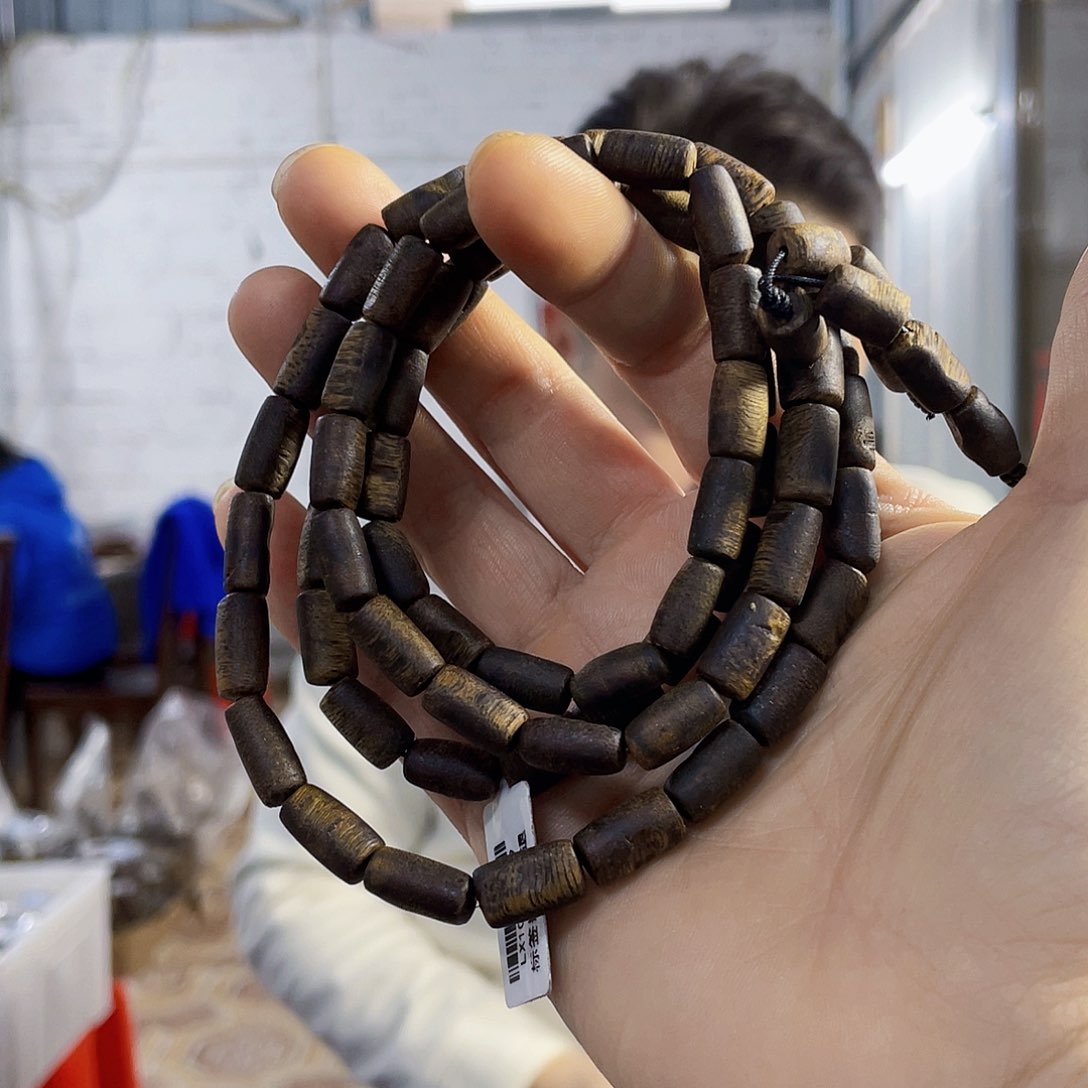 沉香手串棋楠随型桶珠长串0.7/22克多样性发一