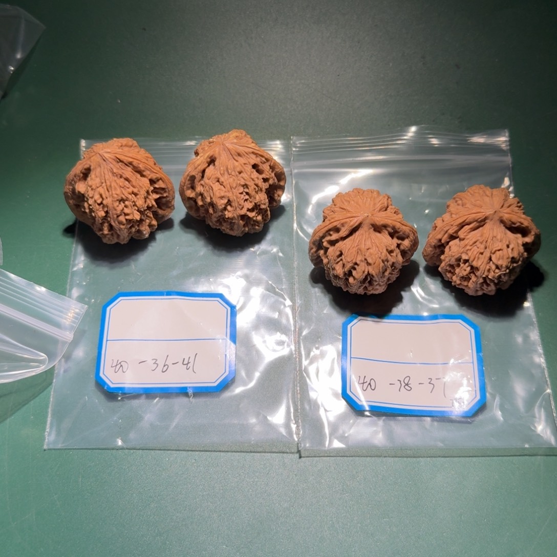 文玩核桃吊坠南疆11