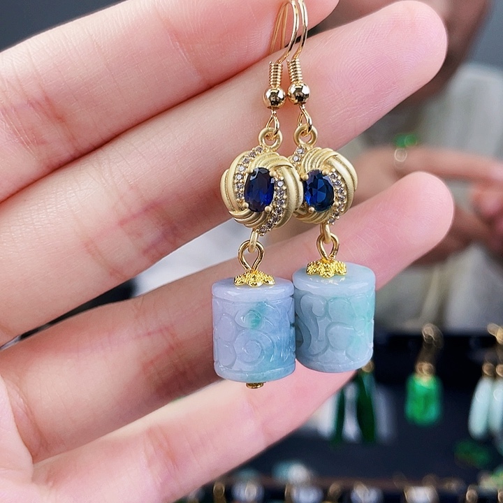 翡翠耳饰未镶嵌饰品