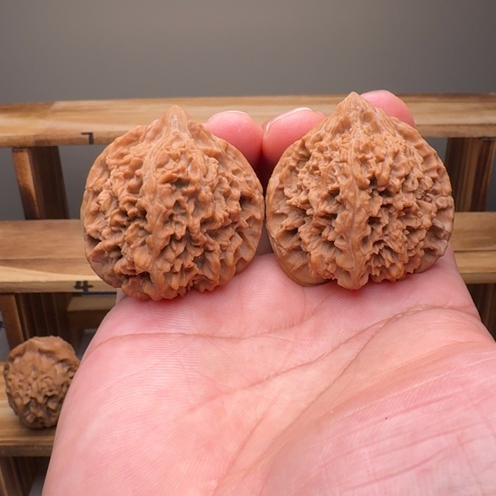 桃核把件满天星43全品