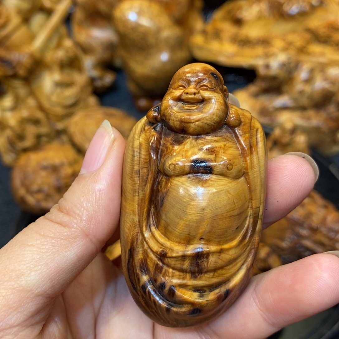 柏木（崖柏）大*子太行精品陈化黑金瘤疤弥勒佛