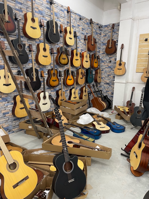 特价吉他工厂直供清仓处理