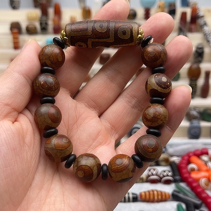 未镶嵌颈饰玛瑙/玉髓