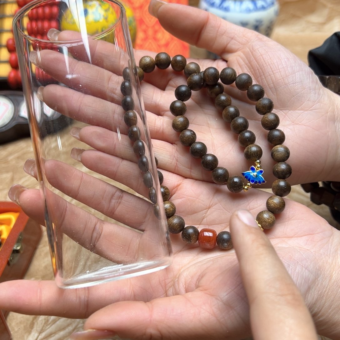 大叶紫檀（黑酸枝木类）