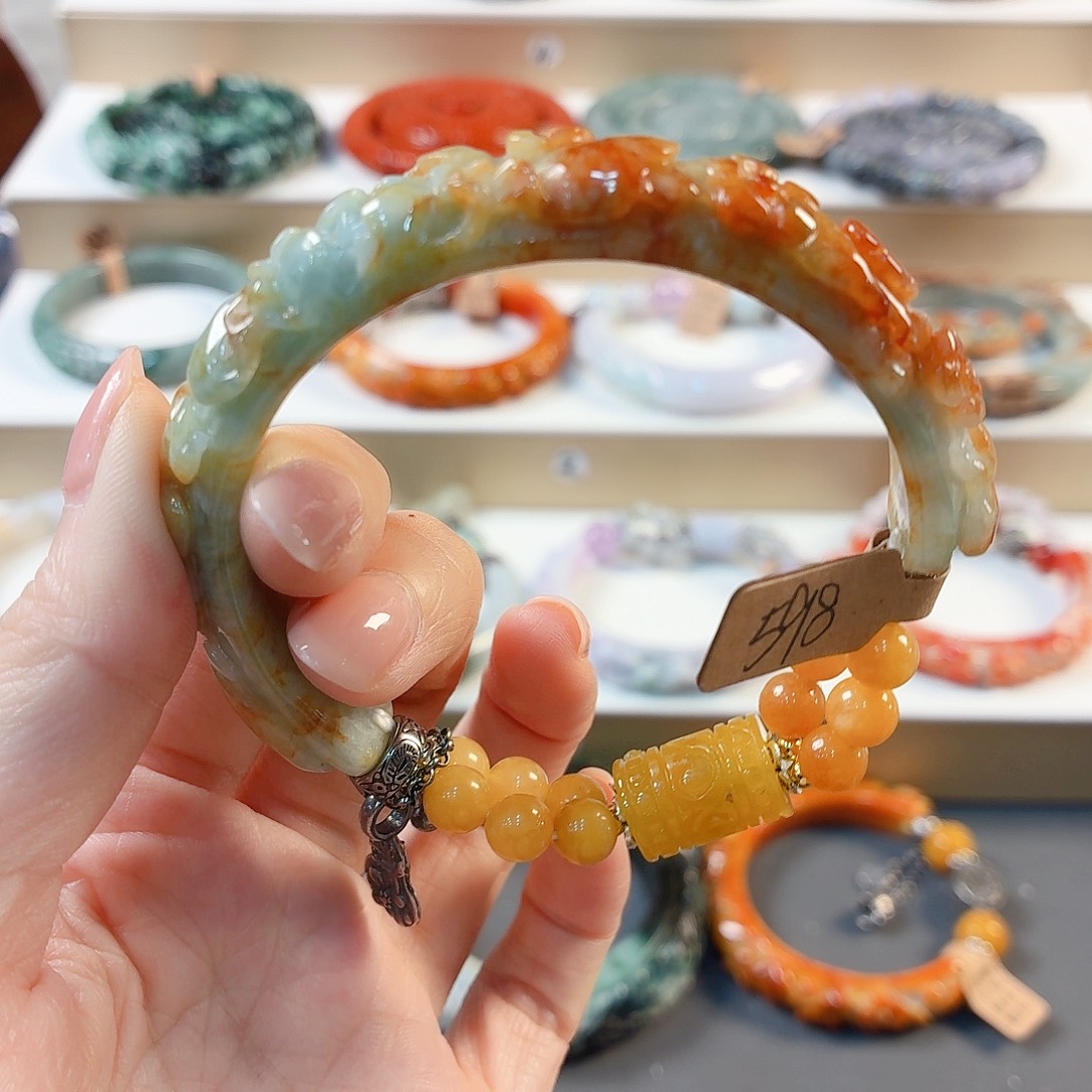 S***C翡翠未镶嵌手链手串