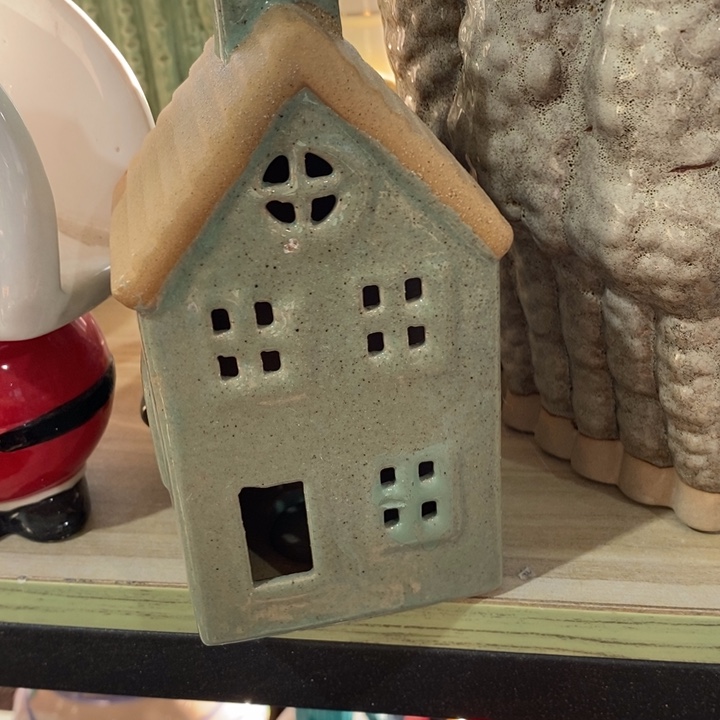 ****…陶瓷树脂工艺摆件