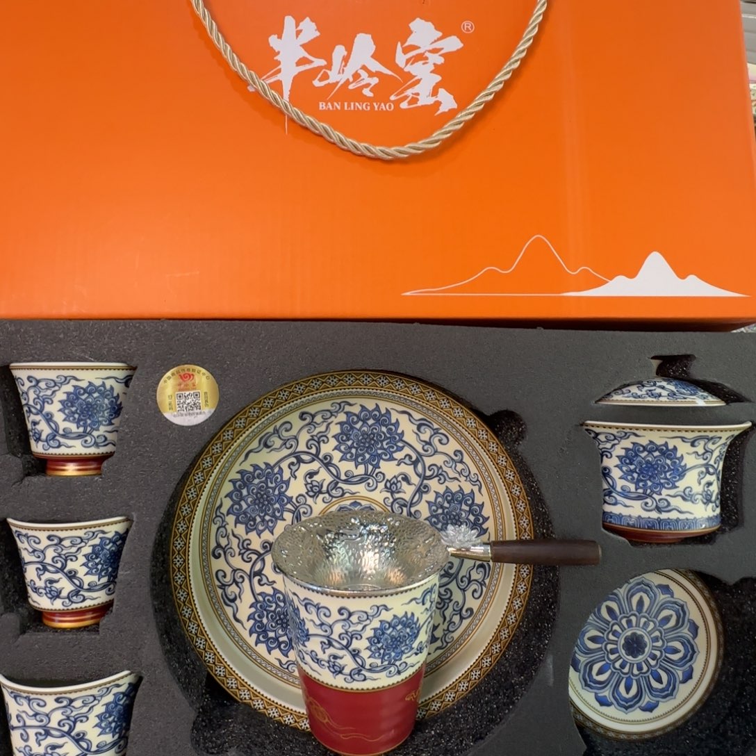 当代艺术家辞典等多