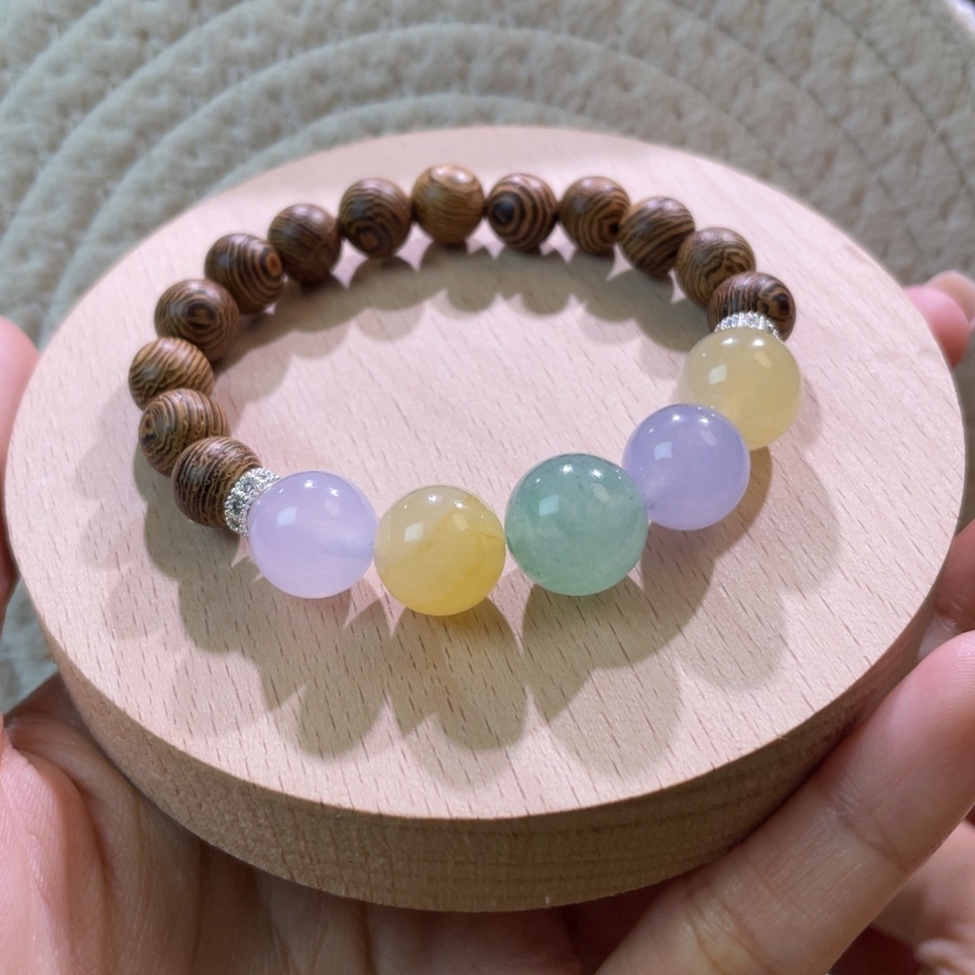 翡翠散珠天然缅a翡翠糖果半串