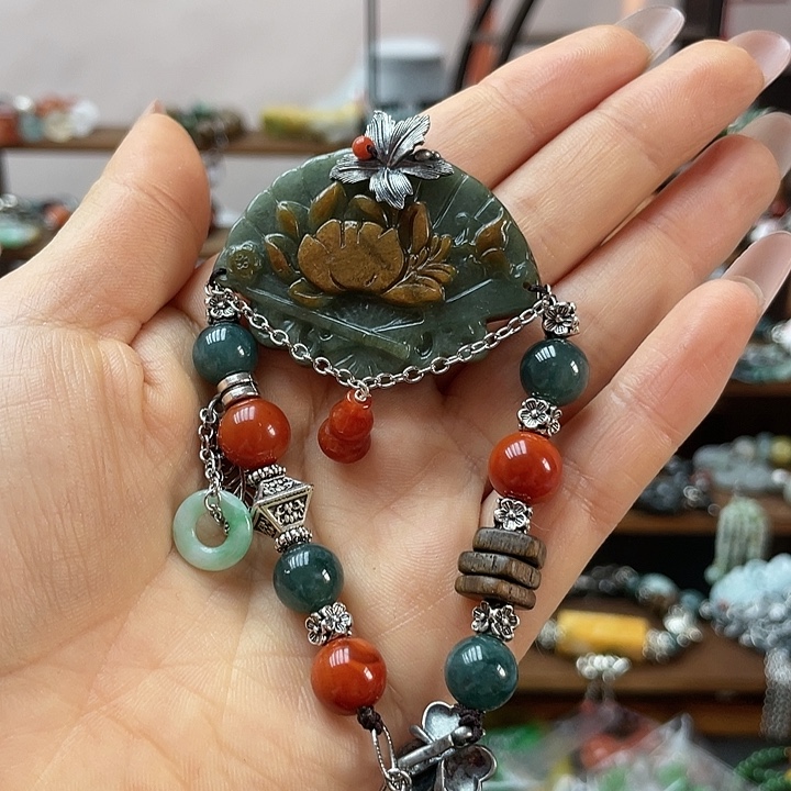 翡翠未镶嵌手链饰品