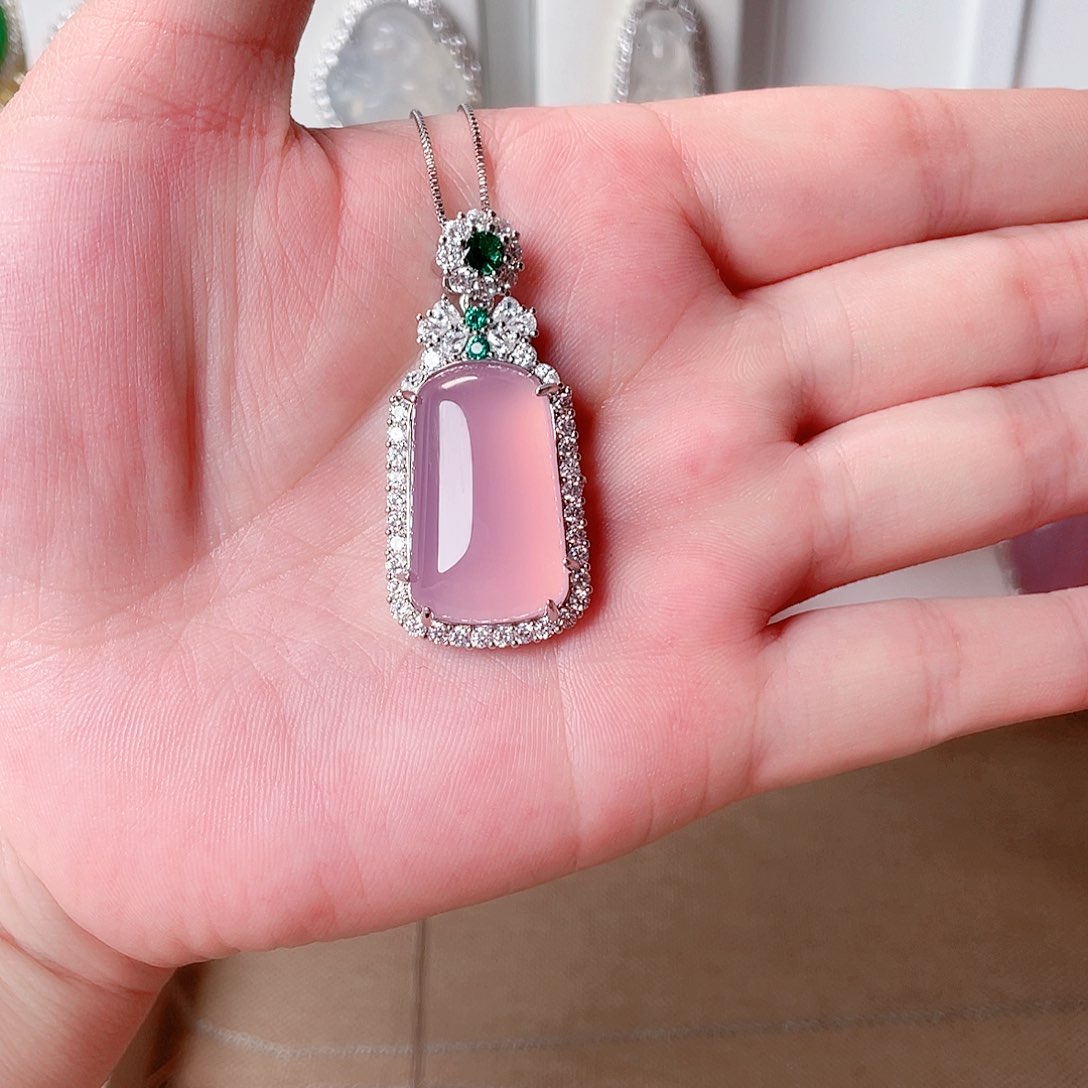 玛瑙/玉髓吊坠(赠链)未镶嵌