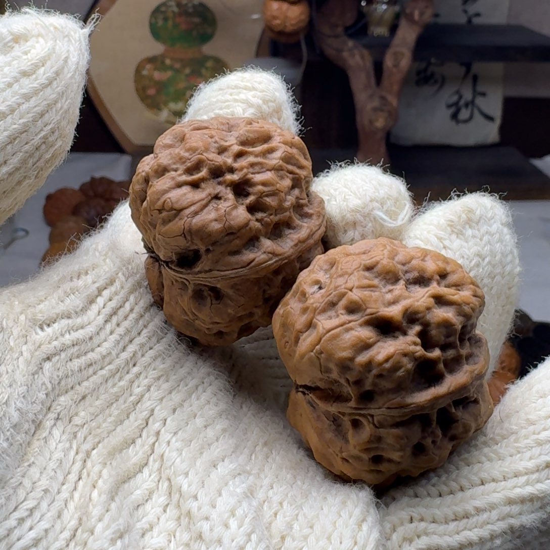 猫***鹰文玩核桃把件石狮子38.6