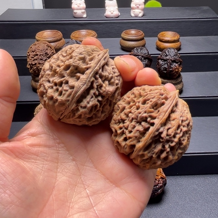 文玩核桃吊坠L霹雳锤44