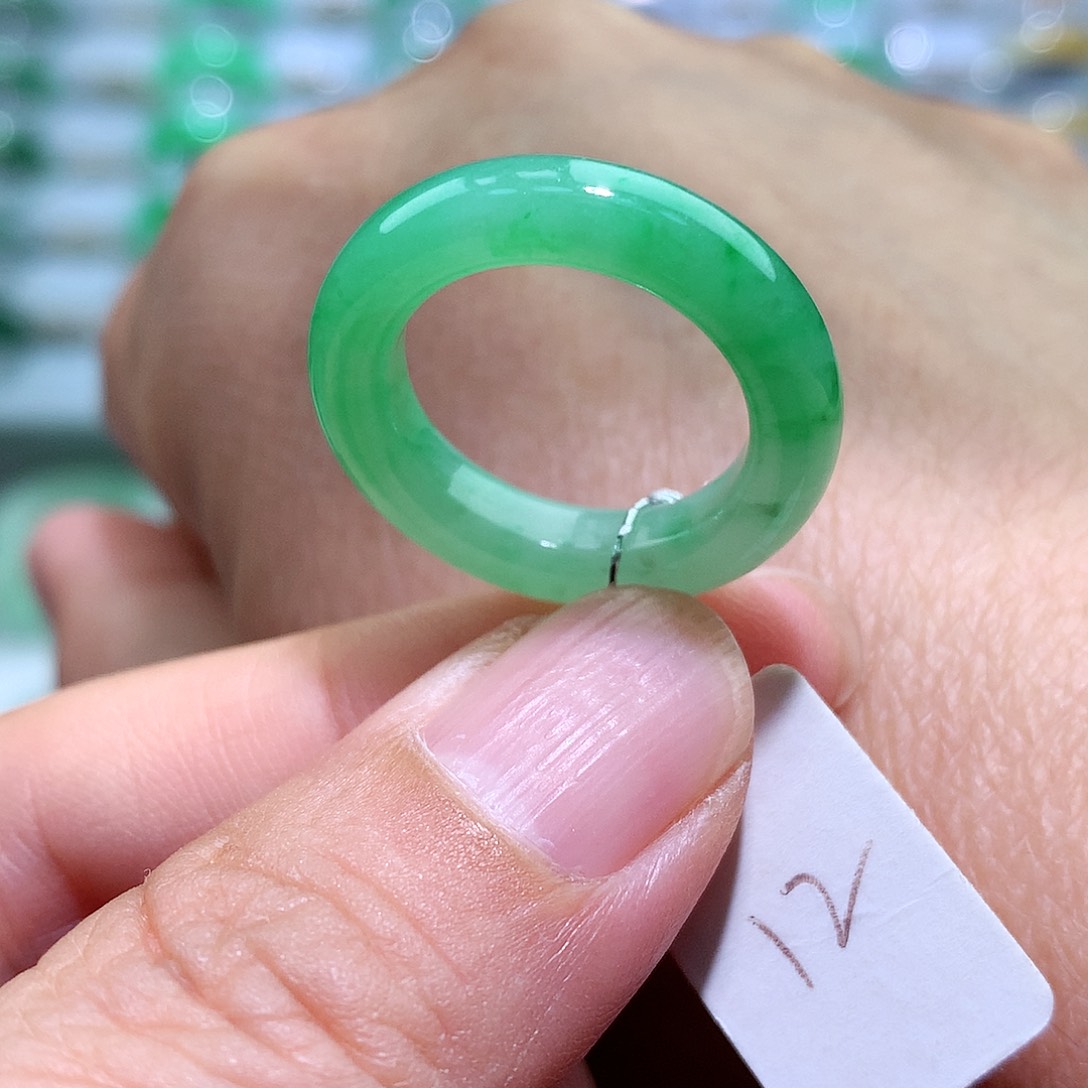 翡翠戒指未镶嵌12号