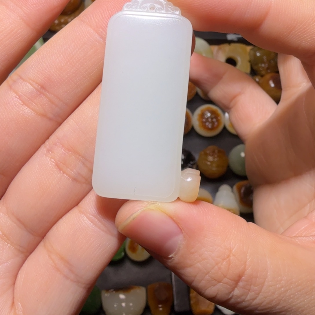 和田玉配饰未镶嵌随****_