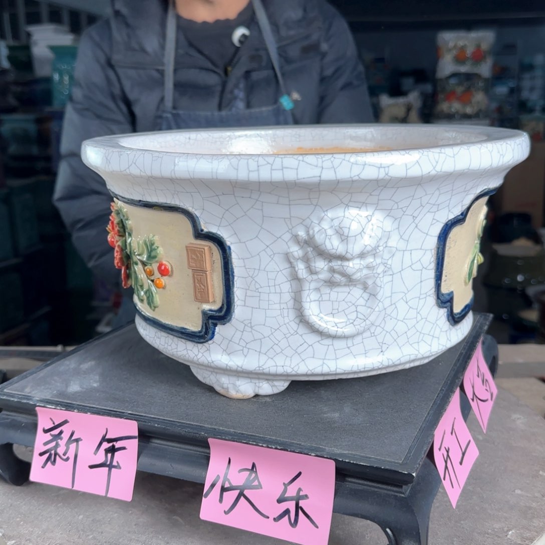 一风堂石湾花盆。