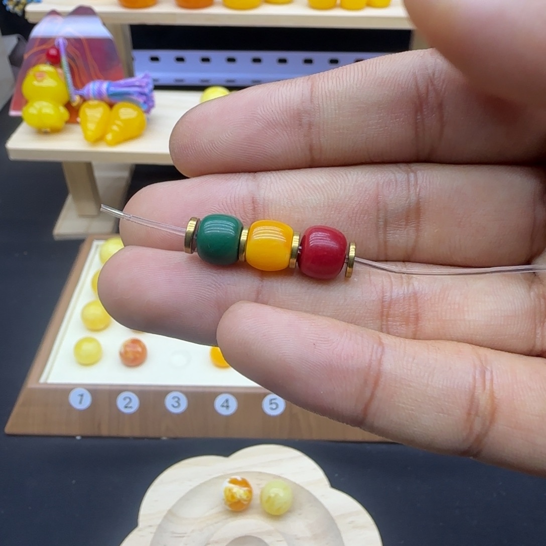 S***K琥珀未镶嵌裸石配饰