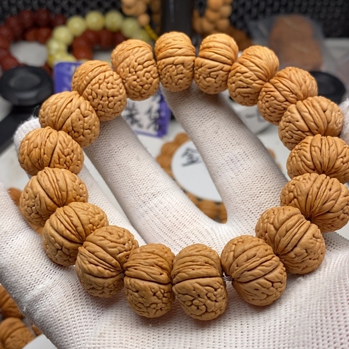 延***哥文玩核桃手串桃核手串