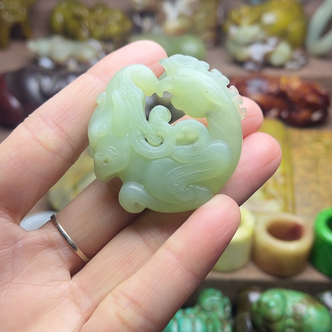 白玉菩提吊坠23。。