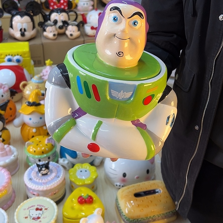 摆件陶瓷等行业的产品出口