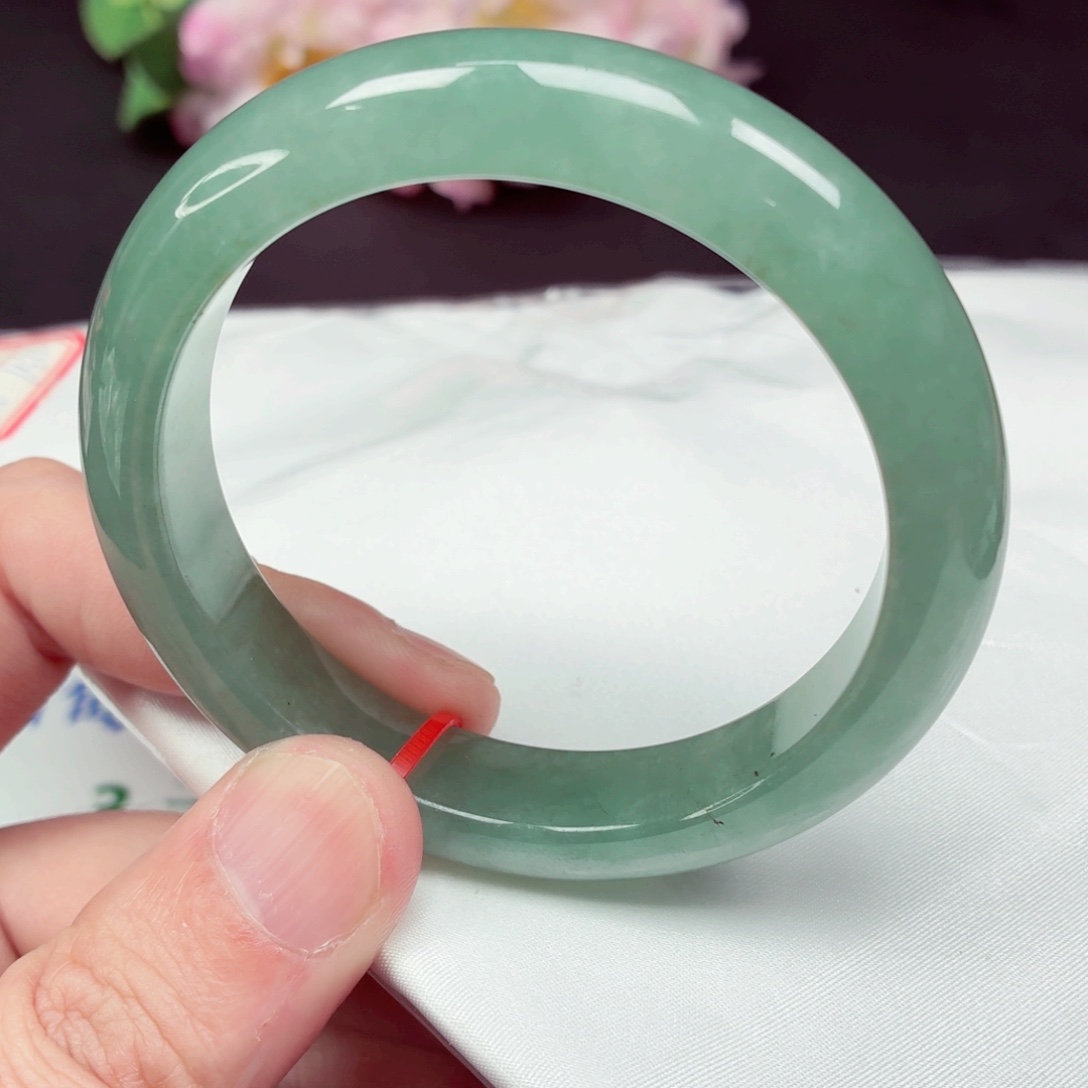 翡翠未镶嵌手镯56圈